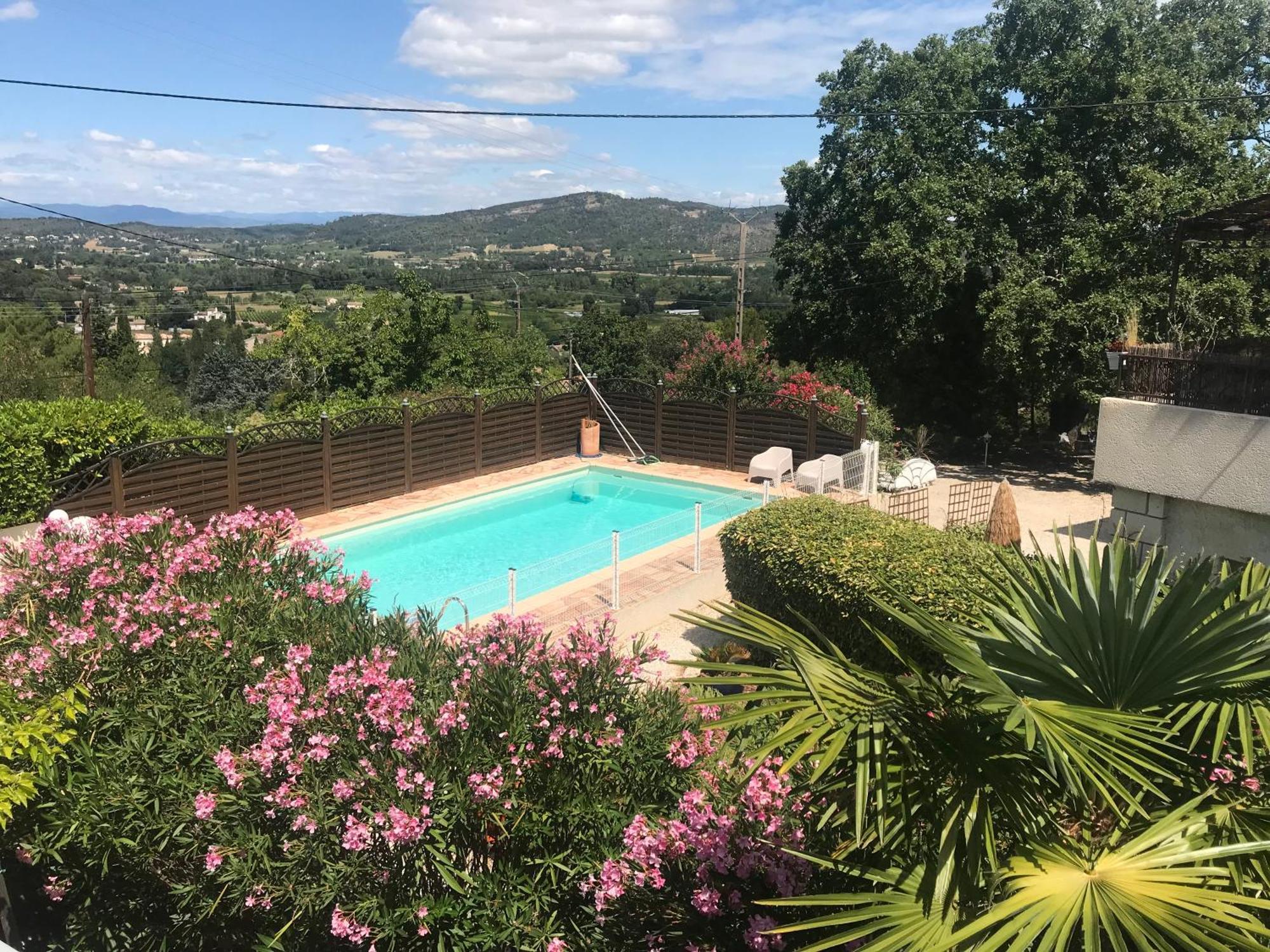 Gites Le Mas Du Vieux Chene Salavas Exterior foto