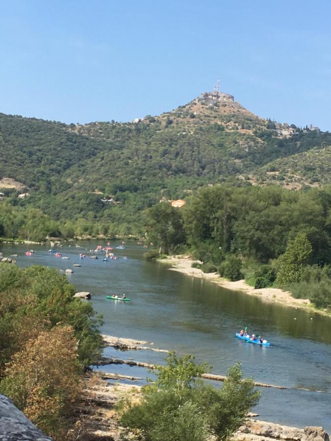 Gites Le Mas Du Vieux Chene Salavas Exterior foto